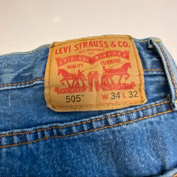 Mens Levi’s 505 Denim Jeans - Picture 3 of 3